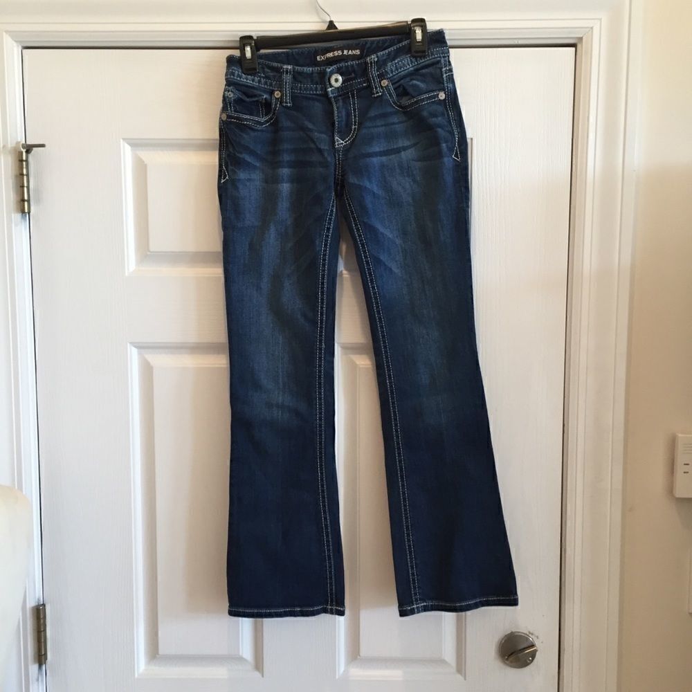 Express Jeans - Picture 2 of 6